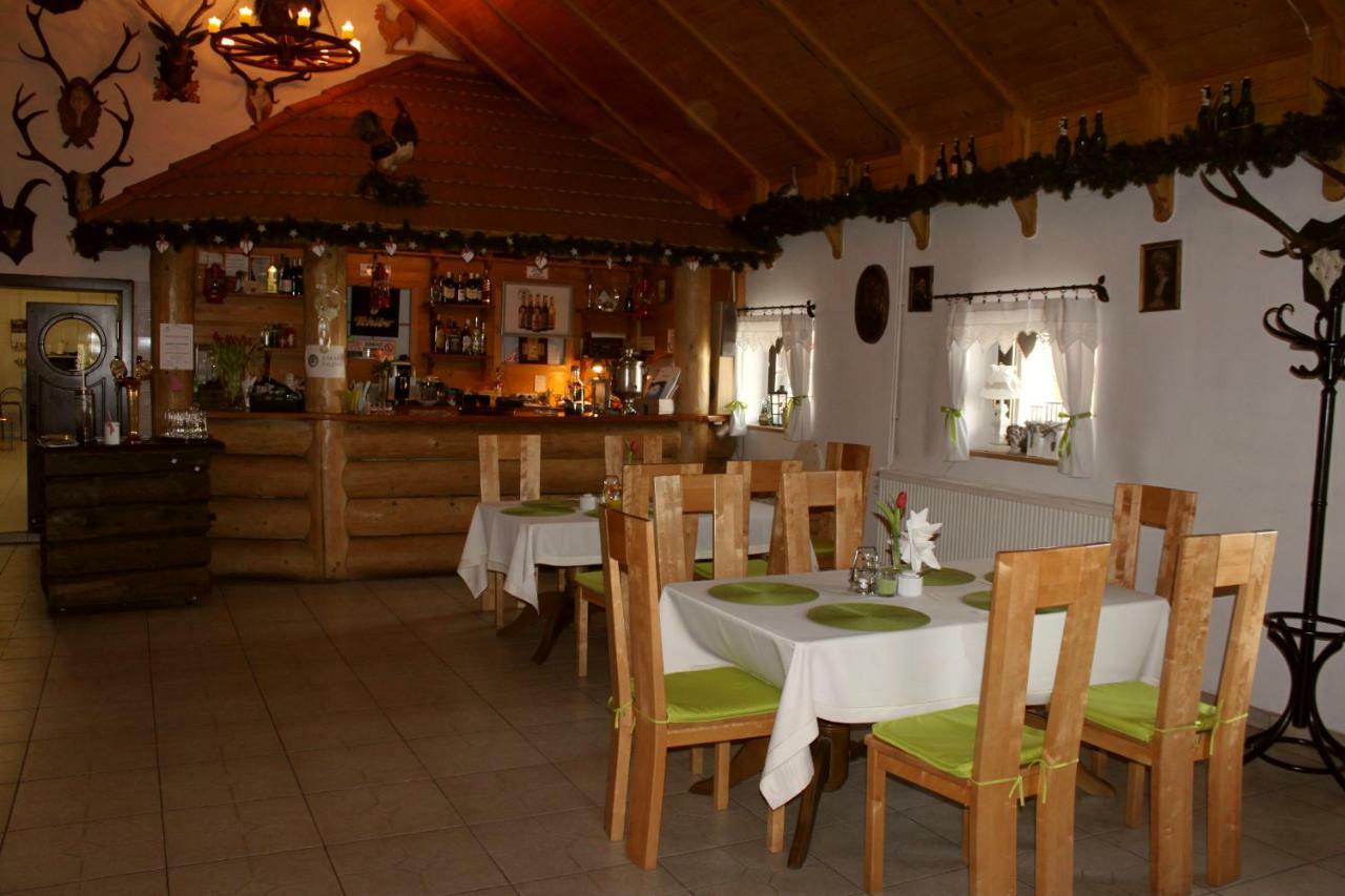 Park Lesny 'U Kaczyny' Hotel Rogow Exterior photo