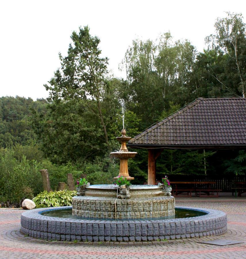 Park Lesny 'U Kaczyny' Hotel Rogow Exterior photo